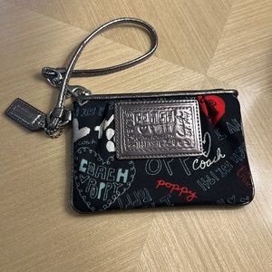 Coach Poppy wristlet